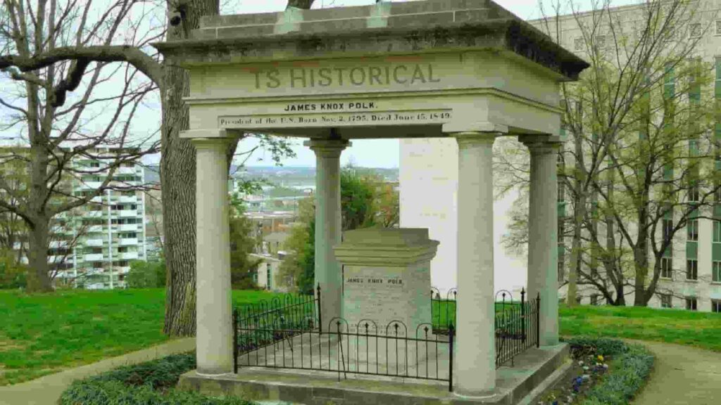 James K Polk Grave